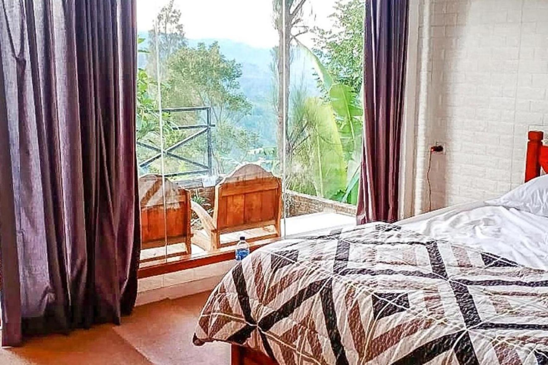 Hotel Pondok Tubing Malang Zewnętrze zdjęcie